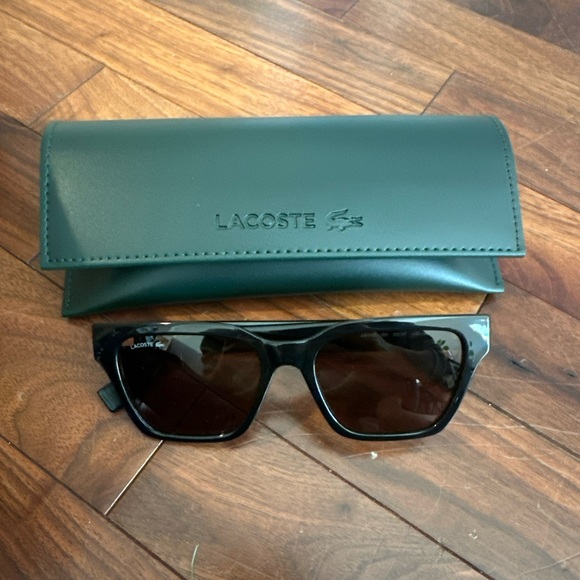Lacoste Accessories - New In Case Women’s Lacoste L6002S Rectangle Sunglasses